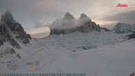 Archiv Foto Webcam Dreizinnenhütte Südtirol: Blick auf die 3 Zinnen 15:00