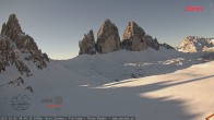 Archived image Webcam Dolomites: Mountain Hut Antonio Locatelli 07:00