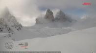 Archived image Webcam Dolomites: Mountain Hut Antonio Locatelli 07:00