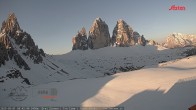 Archiv Foto Webcam Dreizinnenhütte Südtirol: Blick auf die 3 Zinnen 05:00