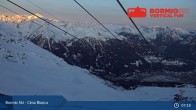 Archiv Foto Webcam Bormio: Bergstation Cima Bianca 06:00