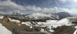 Archived image Webcam Panorama of the Alpe di Siusi from the Puflatsch mountain station 15:00