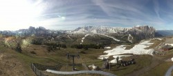 Archived image Webcam Panorama of the Alpe di Siusi from the Puflatsch mountain station 07:00