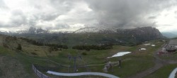 Archived image Webcam Panorama of the Alpe di Siusi from the Puflatsch mountain station 17:00