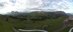 Archived image Webcam Panorama of the Alpe di Siusi from the Puflatsch mountain station 05:00