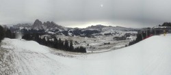 Archiv Foto Webcam Seiser Alm: Panoramablick Mezdi Bergstation 11:00