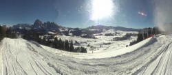 Archiv Foto Webcam Seiser Alm: Panoramablick Mezdi Bergstation 11:00