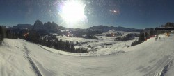 Archived image Webcam View over Alpe di Siusi - Mezdi mountain station 09:00