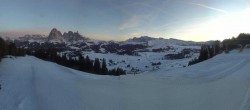 Archiv Foto Webcam Seiser Alm: Panoramablick Mezdi Bergstation 17:00