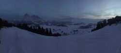 Archiv Foto Webcam Seiser Alm: Panoramablick Mezdi Bergstation 17:00