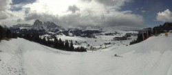 Archiv Foto Webcam Seiser Alm: Panoramablick Mezdi Bergstation 09:00