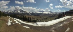 Archived image Webcam View over Alpe di Siusi - Mezdi mountain station 13:00