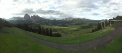 Archived image Webcam View over Alpe di Siusi - Mezdi mountain station 06:00