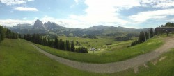 Archiv Foto Webcam Seiser Alm: Panoramablick Mezdi Bergstation 11:00