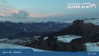 Archiv Foto Webcam Seiser Alm: Bergstation Spitzbühl 00:00