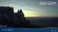 Archiv Foto Webcam Seiser Alm: Bergstation Spitzbühl 00:00