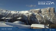 Archiv Foto Webcam Seiser Alm: Bergstation Spitzbühl 06:00