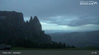 Archiv Foto Webcam Seiser Alm: Bergstation Spitzbühl 00:00