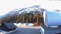 Archived image Webcam Glacier 3000: Col du Pillon Base station 05:00