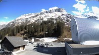 Archived image Webcam Glacier 3000: Col du Pillon Base station 15:00