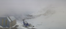Archived image Webcam Glacier 3000: Top Station Cabane 06:00