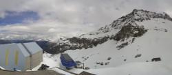 Archived image Webcam Glacier 3000: Top Station Cabane 13:00