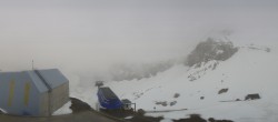 Archived image Webcam Glacier 3000: Top Station Cabane 17:00