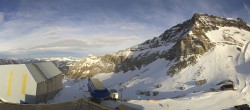 Archiv Foto Webcam Glacier 3000: Bergstation Cabane 15:00