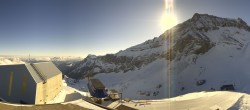 Archiv Foto Webcam Glacier 3000: Bergstation Cabane 07:00