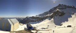 Archiv Foto Webcam Glacier 3000: Bergstation Cabane 09:00