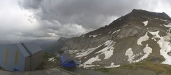 Archiv Foto Webcam Glacier 3000: Bergstation Cabane 13:00