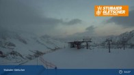 Archived image Webcam Stubai Glacier: Top Station Murmele 00:00