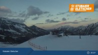 Archiv Foto Webcam Stubaier Gletscher: Murmele Bergstation 02:00