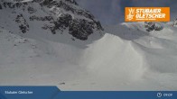 Archived image Webcam Stubai Glacier - Middle Station Fernau 08:00