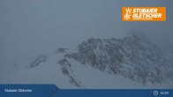 Archived image Webcam Stubai Glacier - Top Station Fernau 00:00