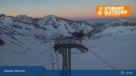 Archiv Foto Webcam Stubaier Gletscher: Bergstation Fernau 04:00