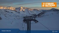 Archived image Webcam Stubai Glacier - Top Station Fernau 07:00