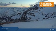 Archived image Webcam Stubai Glacier - Top Station Fernau 02:00