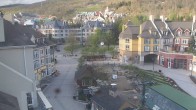 Archiv Foto Webcam Tremblant: Place des Voyageurs 17:00