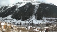 Archived image Webcam Lötschental: View from Wiler to Bietschhorn 13:00