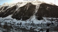 Archived image Webcam Lötschental: View from Wiler to Bietschhorn 09:00