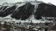 Archiv Foto Webcam Lötschental: Blick von Wiler aufs Bietschhorn 11:00