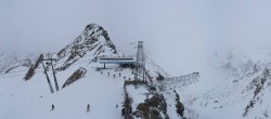 Archiv Foto Webcam Sölden: Bergstation Tiefenbachgletscher 11:00