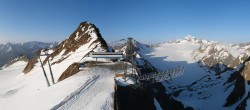 Archiv Foto Webcam Sölden: Bergstation Tiefenbachgletscher 05:00