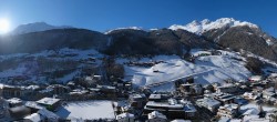 Archiv Foto Webcam Sölden: Blick auf den Ort 13:00