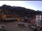 Archiv Foto Webcam Ponte di Legno: Piazza 06:00