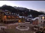 Archiv Foto Webcam Ponte di Legno: Piazza 06:00