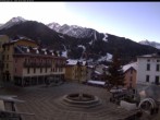 Archiv Foto Webcam Ponte di Legno: Piazza 07:00