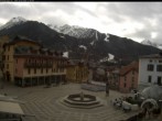 Archiv Foto Webcam Ponte di Legno: Piazza 11:00