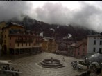 Archiv Foto Webcam Ponte di Legno: Piazza 11:00